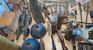 Pronađena veća količina oružja, streljiva i pirotehničkih sredstava u Splitu - 2