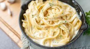 Bijeli umak za tjesteninu