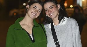 Dixie i Charli D'Amelio - 1