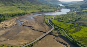 Gotovo presušeno jezero