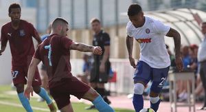 Jairo u akciji protiv Gzire United (Foto: Robert Matić / hajduk.hr)