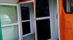 Neobičan ulaz u zgradu