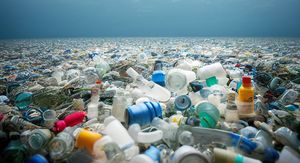 Plastični otpad u oceanu