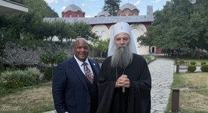 Mark Burns, patrijarh Porfirije