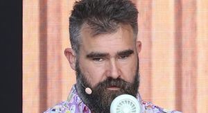 Jason Kelce - 7