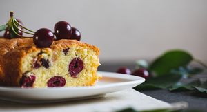 Kolači od višanja: Savršeni za vruće dane!