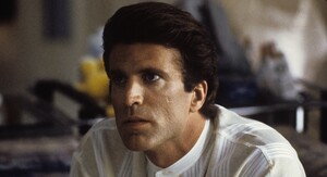 Ted Danson - 12
