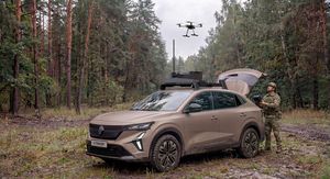 Renault predstavio vojno vozilo nove generacije: Upravljat će dronovima i robotima