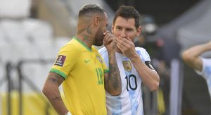 Neymar i Lionel Messi u dresovima Brazila i Argentine