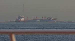 Tanker ispred Dubaija