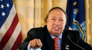 Milijarder, vlasnik benzinskih postaja i Trumpov prijatelj kaže da su poskupljenja zbog rata s Iranom privremena: 