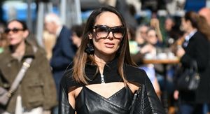 Ljepotica iz Zagreba u goloj suknji