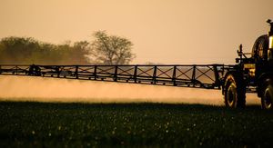 Herbicid glifosat: Pesticid koji se povezuje s rakom – koliko smo mu zapravo izloženi?