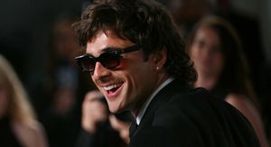 Jacob Elordi s mamom - 5