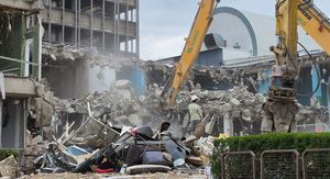 Rušenje Vjesnika - 1