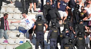 Policija na Poljudu