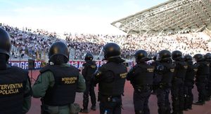 Policija na Poljudu