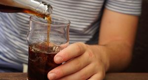 Što se događa s vašim bubrezima kada svaki dan pijete tamna gazirana pića?
