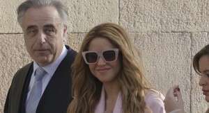 Shakira - 1