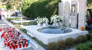 Grob Dražena Petrovića