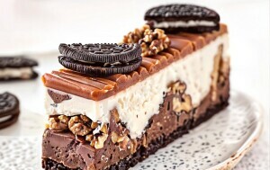 Oreo cheesecakle s čokoladom i orasima