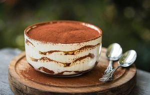 Tiramisu s jogurtom