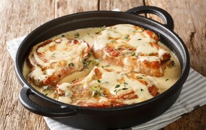 Kotleti u umaku od vrhnja