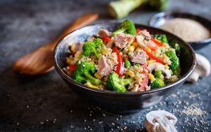 Salata od tune s kvinojom