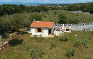 Robinzonska kuća Tubile na Krku, Airbnb - 6