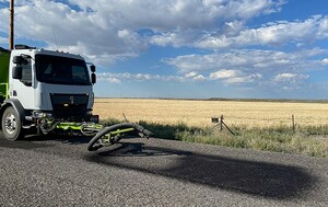 Kamion za krpanje rupa na cesti P5, tvrtke Cimline - 3