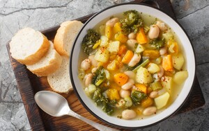 Celer je sjajan dodatak juhama i varivima