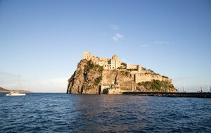 Aragonski dvorac u Napuljskom zaljevu - 3