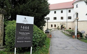 Restoran 1444, Mokrice