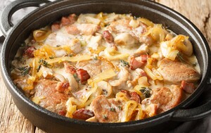 Svinjski odresci u umaku od luka i piva