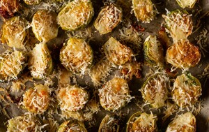 Pohane prokulice s parmezanom