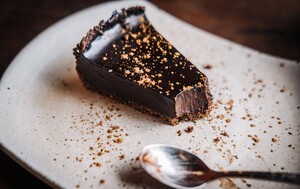 Čokoladna veganska pita sa svilenim tofuom