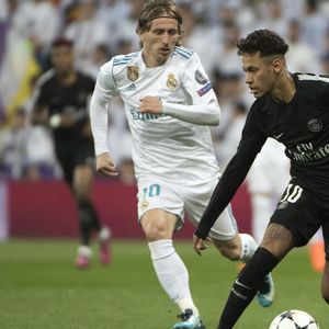 Luka Modrić i Neymar (Foto: AFP)