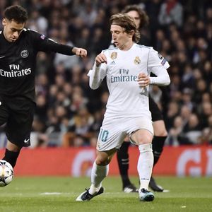 Neymar i Modrić (Foto: AFP)