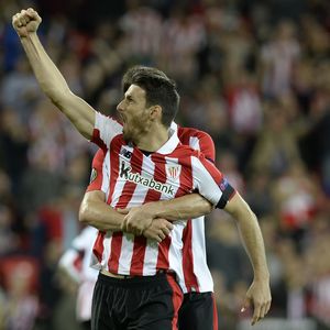 Aduriz slavi pogodak (Foto: AFP)