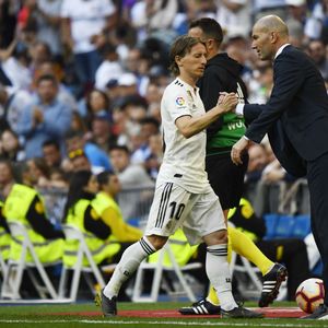 Luka Modrić i Zinedine Zidane (Foto: AFP)