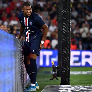 Ozlijeđeni Kylian Mbappe (Foto: AFP)