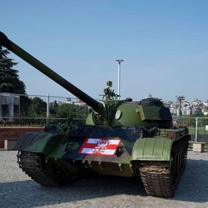 Tenk ispred Marakane (Screenshot)