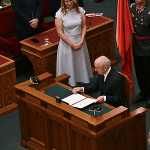 Tajno glasovanje u Budimpešti: Pravnik s kontroverznom prošlošću András Baka novi je predsjednik Mađarske