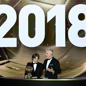 Modrić dobio Zlatnu loptu (Foto: AFP)