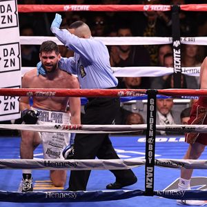 Saul Canelo Alvarez i Rocky Fielding (Foto: AFP)