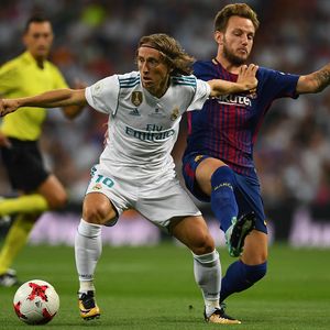 Luka Modrić i Ivan Rakitić (Foto: AFP)