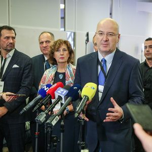 Radić (DOMiNO) najavio novu desnu političku platformu - 3