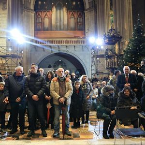 Polnoćku u Zagrebačkoj katedrali nakon pet godina obnove predvodio zagrebački nadbiskup Dražen Kutleša - 32