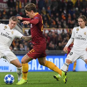 Modrić i Kroos u dresu Reala (Foto: AFP)