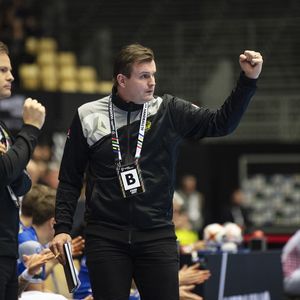 Švedski treneri slave pogodak (Foto: AFP)